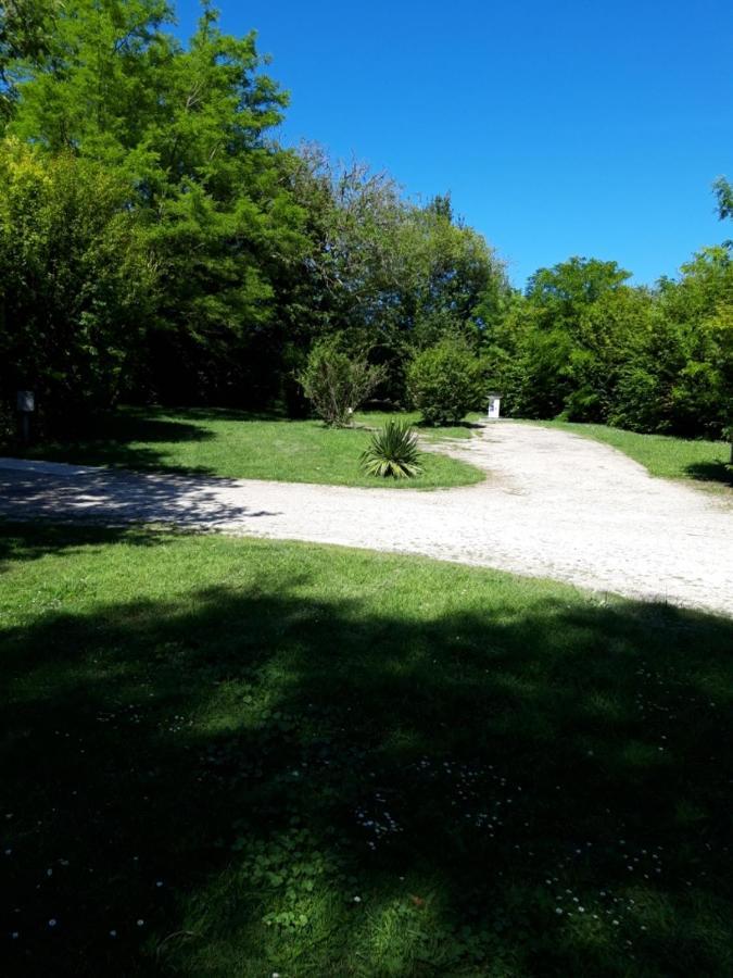 Hotel Camping De Baignes Exterior foto